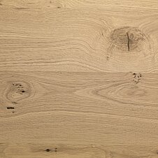 Material Sample: 17/80 Natural knotty oak