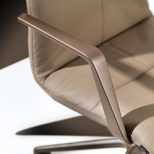 decide mocca office chair, cut-out, armrest detail, metal frame